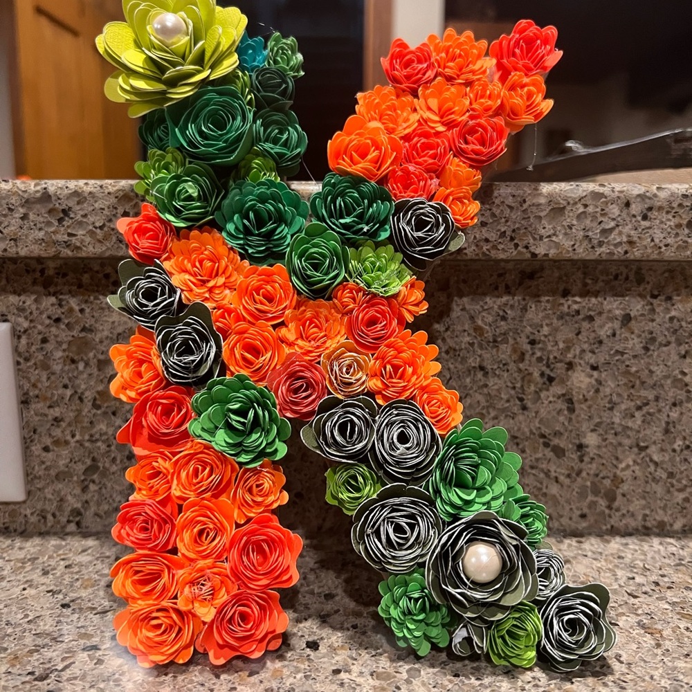 Rolled paper flower K